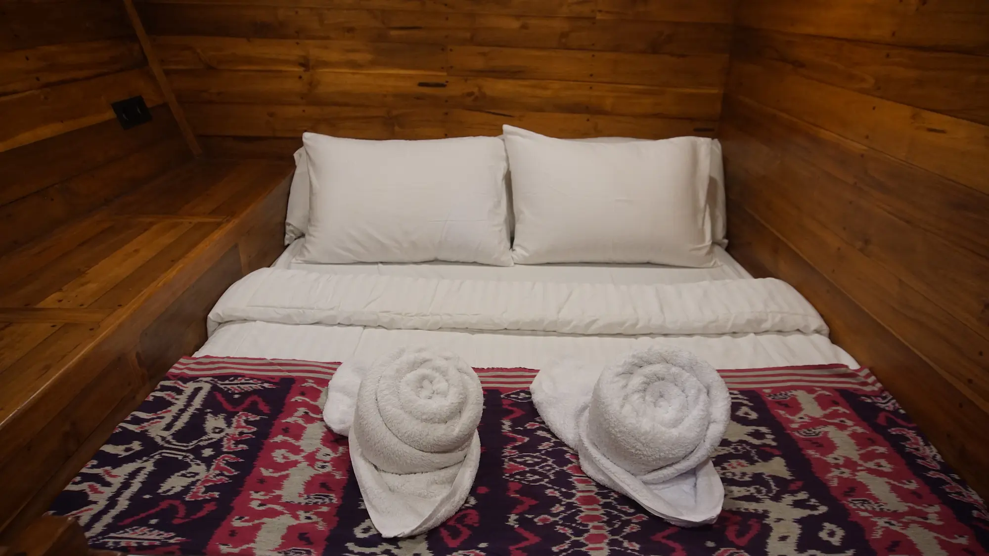 06-Kurabesi-Nusantara---EcoXplore's-Sister-Fleet---room