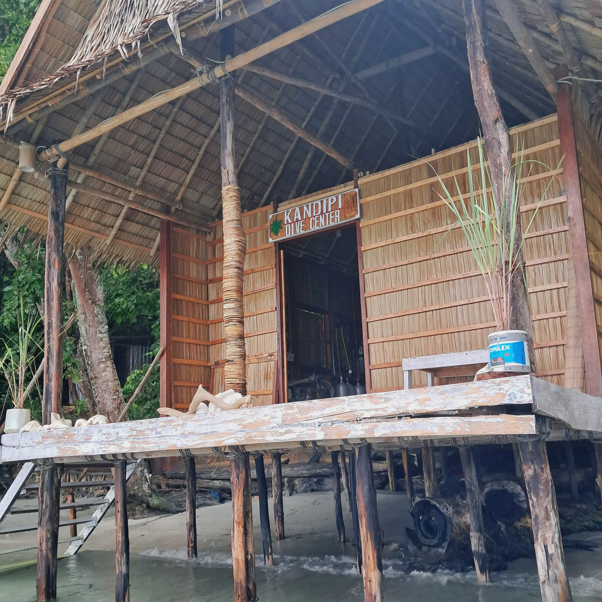 Dive Center Arefi 2