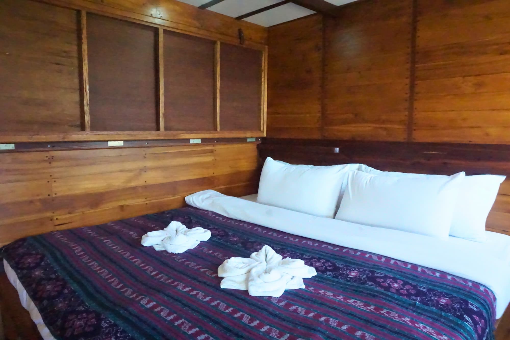 Intsia, a deluxe room located in the upper deck