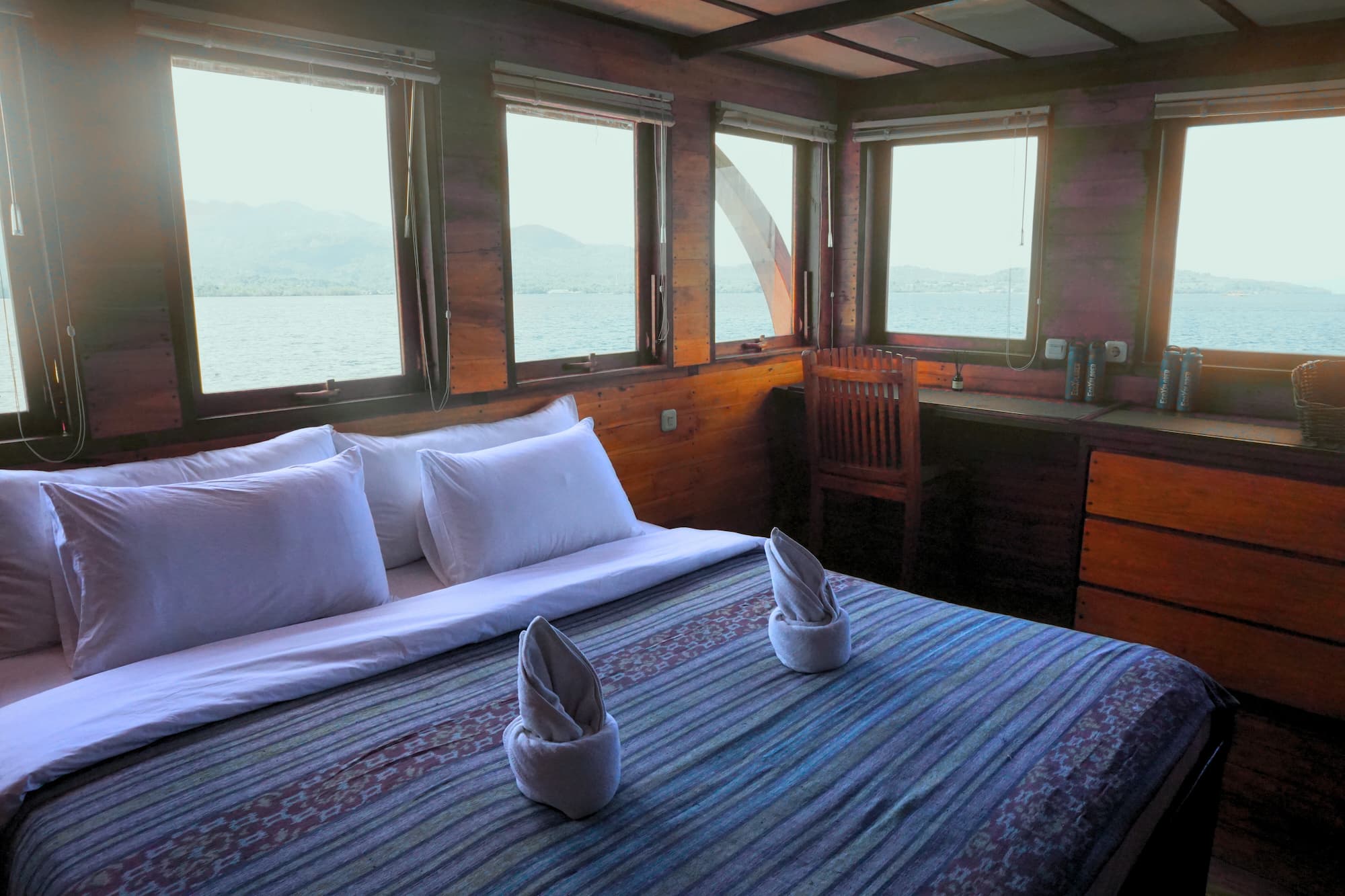 Metroxylon, a sea views room